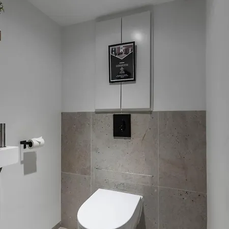 De Jordaan Luxury