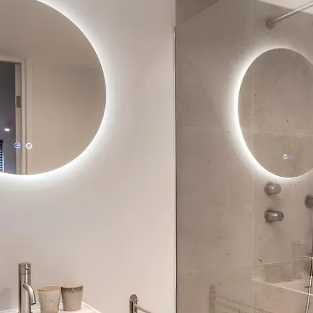 Private Apartment With Free Parking Near Vondelpark & Museums In Amsterdam 암스테르담