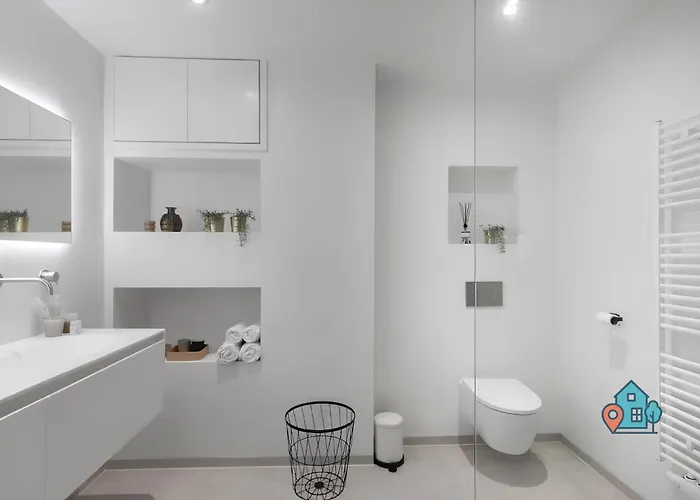 Private With Free Parking Near Vondelpark & Museums In Amesterdão